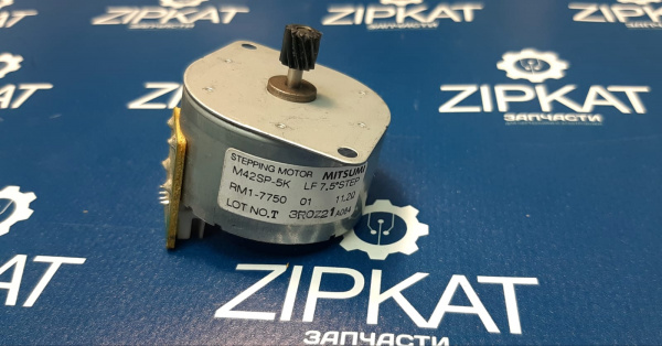 Двигатель подачи бумаги RM1-7750