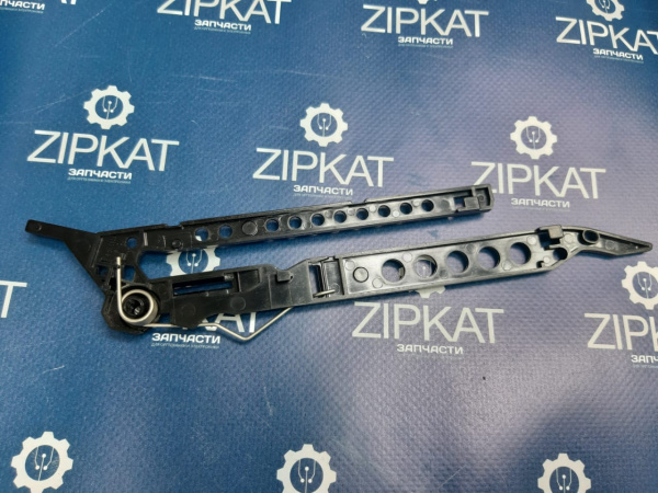 Направляющая лотка для HP402  RC4-2909 (1)