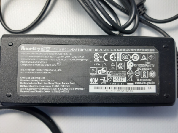 Оригинальный блок питания с кабелем Huntkey HKA09019047-6U (2)