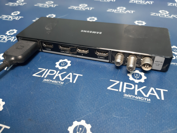 Док станция с кабелем TV Samsung UE55KS9005T BN91-17814C (3)