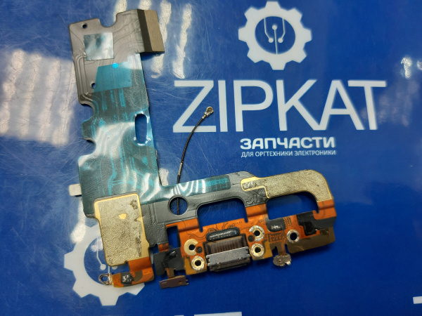 Шлейф  плата с разъемом зарядки, микрофоном и антенной для Apple iPhone 7  821-00270-A1 (2)