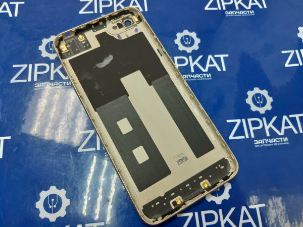 Задняя крышка цвет золото для Huawei Honor 7A DUA-L22 (3)