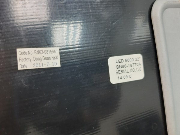 Подставка для телевизора Samsung UE32D5000PW BN96-16770A (2)