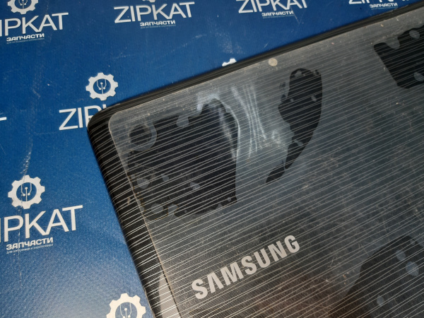 Верхняя крышка (матрицы) ноутбука SAMSUNG NP-R525   BA75-02370B (3)
