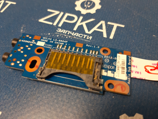 Плата ноутбука с разъемами audio, card reader Samsung NP355V5C  LS-8864p  (2)
