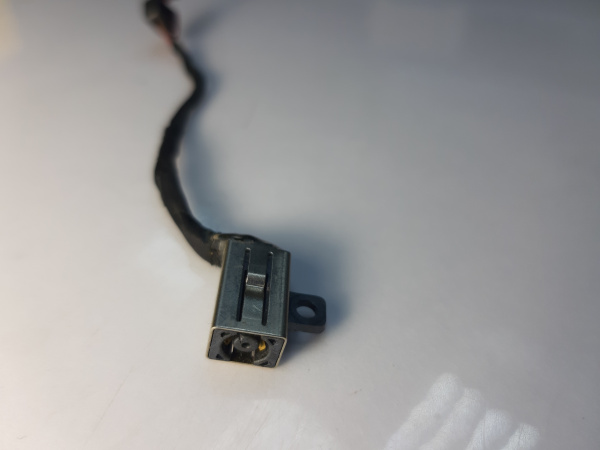 Разъём питания с кабелем для ноутбука Dell Inspiron 15 OKD4T9 DC30100UD00 (2)