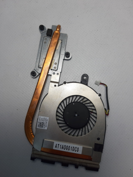 Кулер Вентилятор в сборе с системой охлаждения для Dell inspiron 5555 5558 AT1AO001DC0 (1)