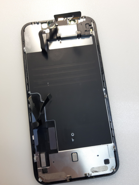 ЖК-дисплей в сборе с тачскрином для Apple iPhone 11 (2)
