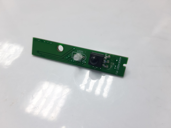ИК-приемник для TV DEXP F40E8000Q  4640CA023 V1 (1)