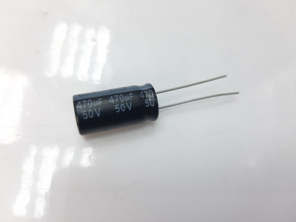 Конденсатор YAGEO 470 мкФ 50V 105°  21см (1)