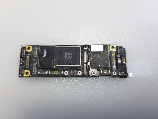Оригинальная материнскя плата (НА ЗАПЧАСТИ) Apple iPhone 11 (1)