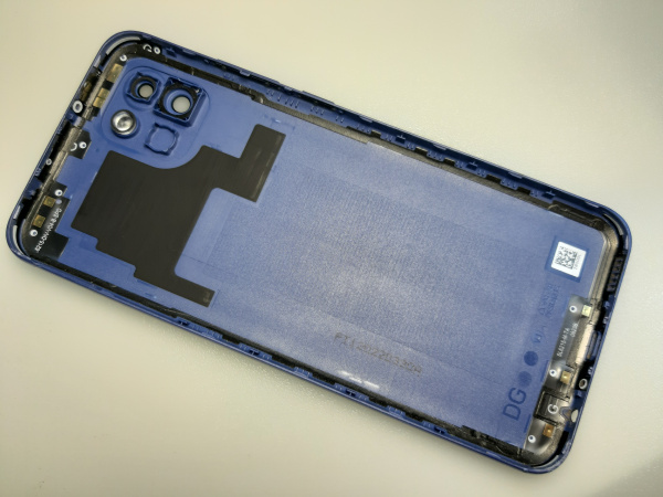 Оригинальная задняя крышка смартфона синяя Samsung Galaxy A03 SM-A035 (2)