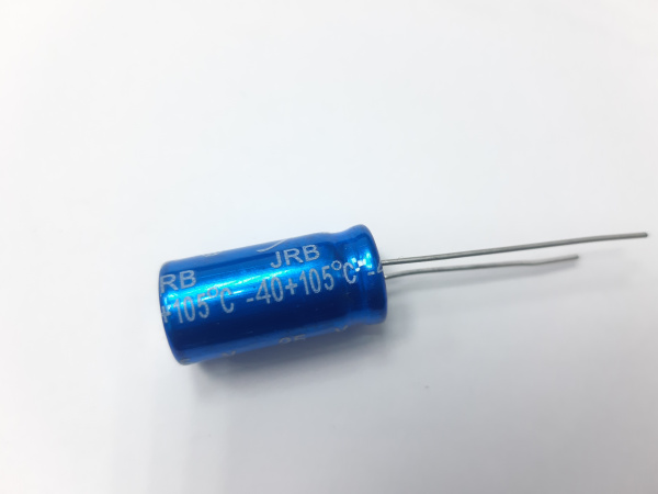 Конденсатор JRB 2200 мкФ10V 105°  21см (2)