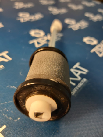 Ролик захвата на оси в сборе для Samsung CLP320  JC66-01253A (2)