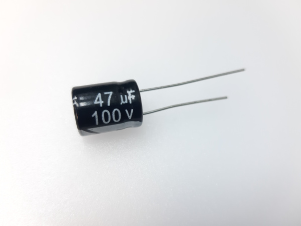 Конденсатор Jwco vent 47мкФ 100V 105°  1,31см (2)