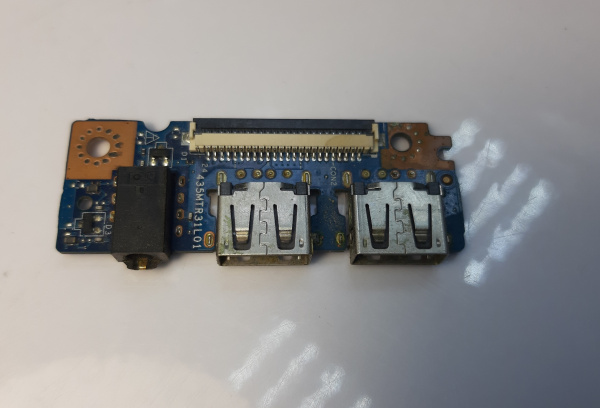 Плата с разъемами наушников и USB для ноутбука Dell inspiron 15 LS-B843P (2)