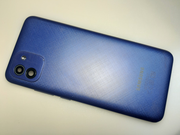 Оригинальная задняя крышка смартфона синяя Samsung Galaxy A03 SM-A035 (1)