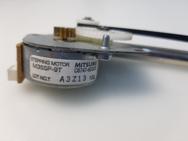 Двигатель (мотор) MITSUMI с ремнем в сборе для Kyocera TASKalfa 1800  M35SP-9T  C6747-60005 (5)